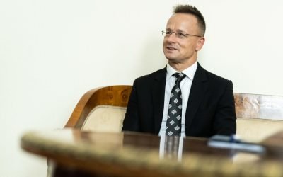 Comisarul European pentru Energie, Dan Jorgensen, a stârnit controverse după ce i-a îndemnat pe europeni să reducă consumul de energie, sugerând lucru de acasă, folosirea carpooling-ului și reducerea vitezei pe autostrăzi