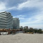 Amenzi la Năvodari: Firmele au amenajat plaje fără contracte cu Apele Române