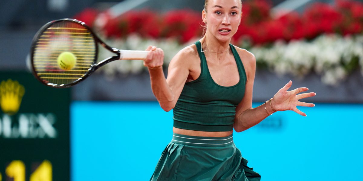 Potapova outlasts Rybakina in late-night stunner to reach Madrid quarterfinals