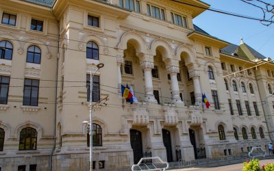 București: Primarul decide: Panourile anti-cezariană, date jos, după scandal!