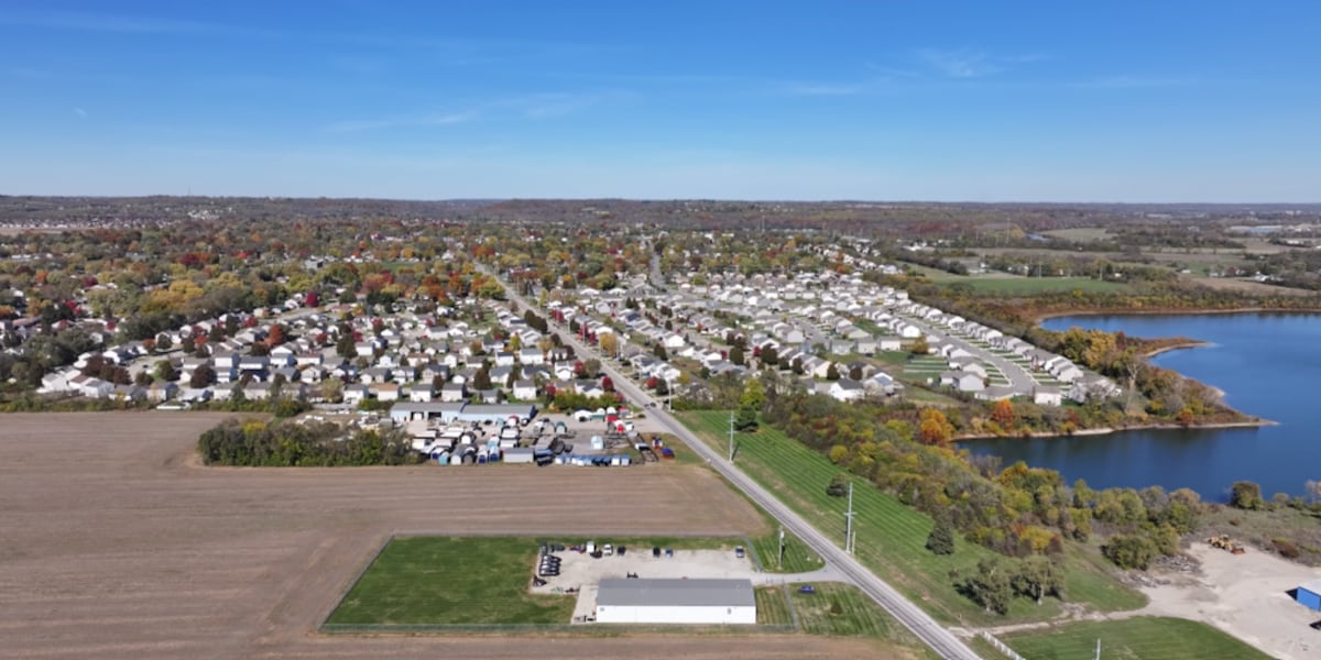 Ohio: Cetățenii vor decide soarta centrelor de date cu consum mare de energie CINCINNATI – Locuitorii din statul american OHIO ar putea decide prin vot, în noiembrie 2026, dacă vor interzice sau nu centrele de date care consumă peste 25 de megawați pe lună