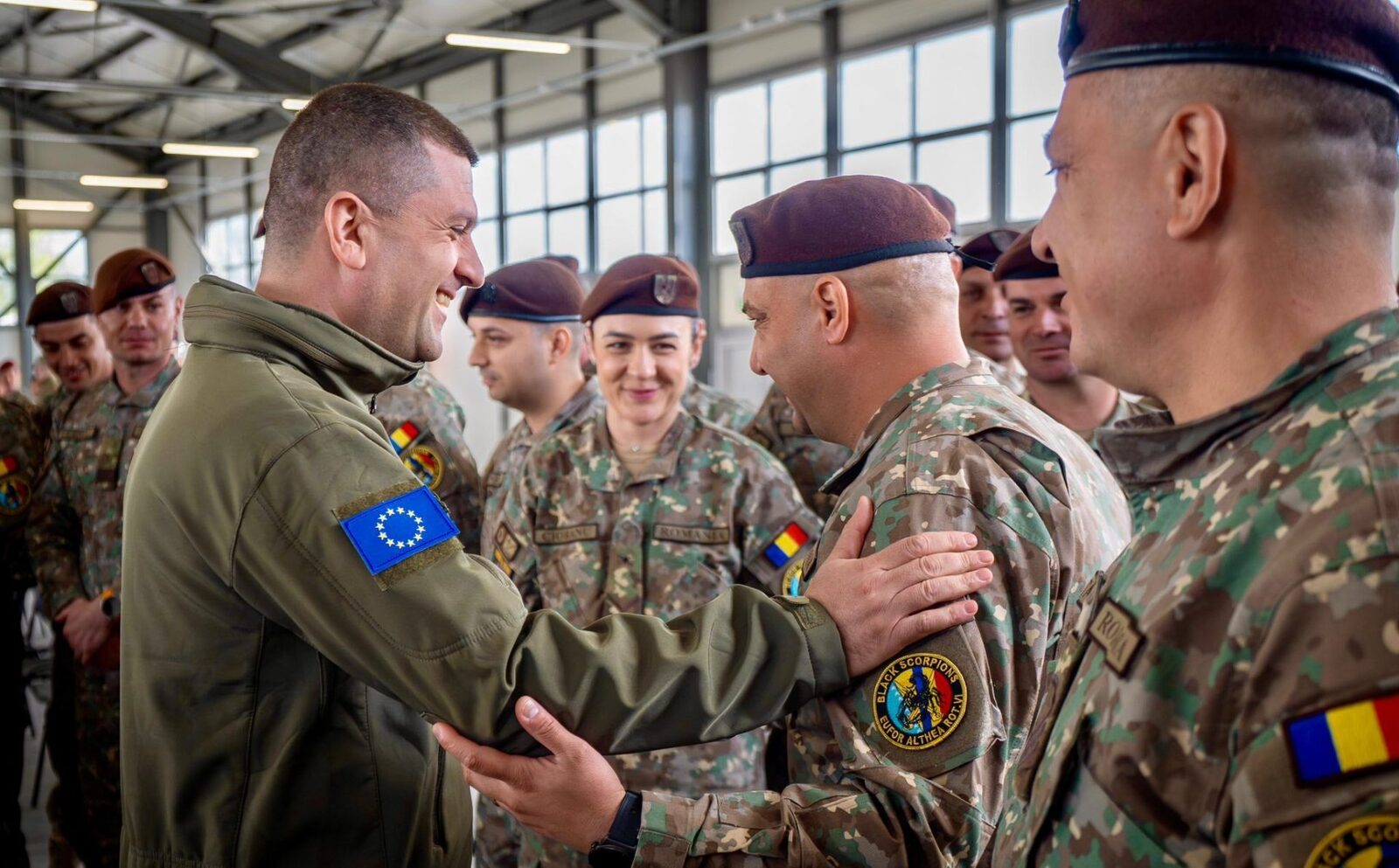 Ministrul Apărării și șeful Statului Major, în Bosnia. România, la comanda UE