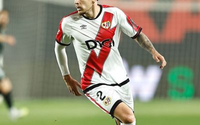 Andrei Rațiu, fundașul român de la Rayo Vallecano, este incert pentru meciul din Conference League cu AEK Atena, după ce s-a antrenat separat de restul echipei, ridicând semne de întrebare cu privire la starea sa fizică