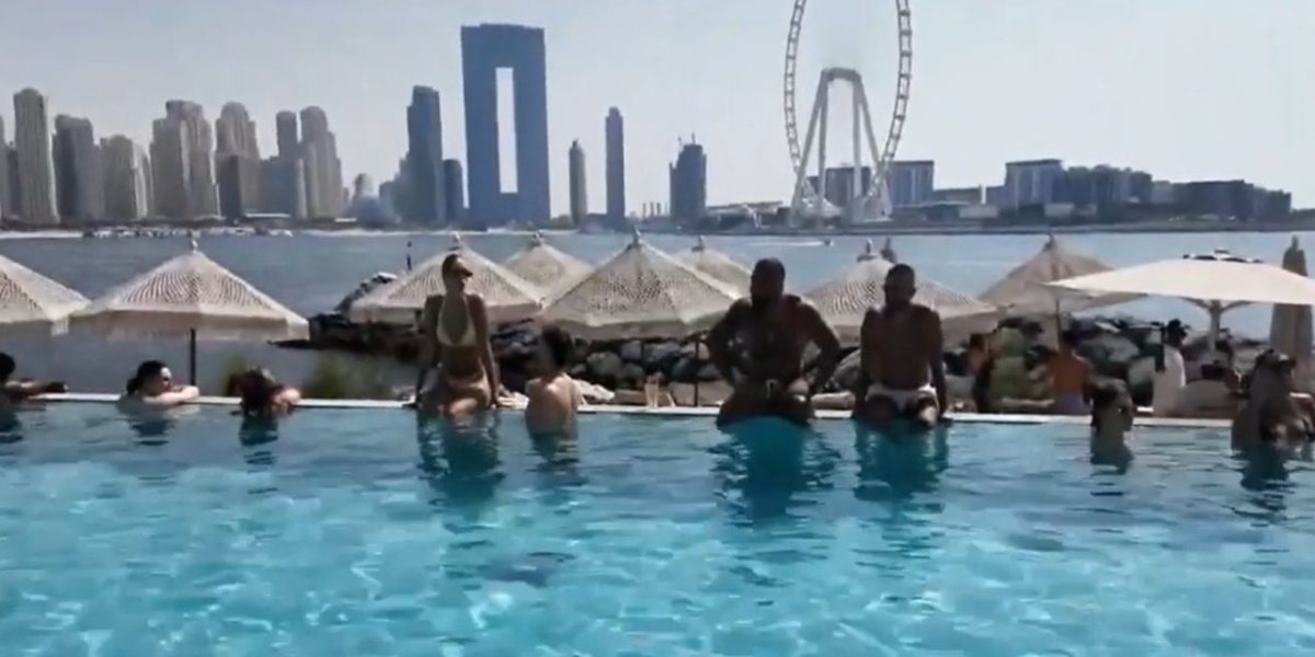 Războiul transformă un paradis turistic în infern: Cazările, prăbușite de trei ori