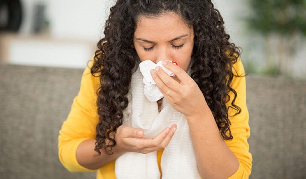 Sângele din nas, semn de alarmă cardiovasculară Ascultă ce spune medicul Anca Tâu