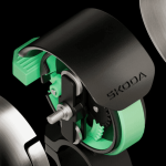 Škoda inventează soneria-minune pentru biciclete: Te aude și-n căști cu ANC!