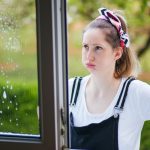 Rețeta secretă: Soluția-minune pentru geamuri curate, chiar și-n ploae