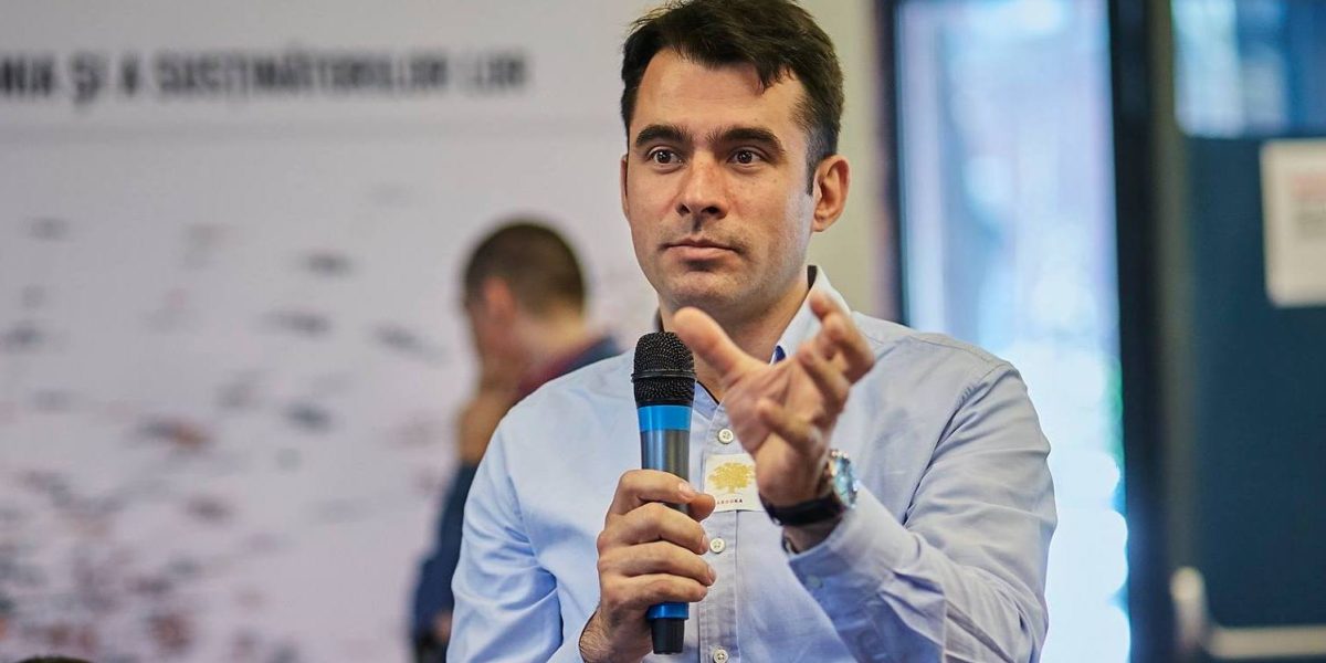 Dacă merge pe calea AUR, guvernarea României, un pas decisiv?