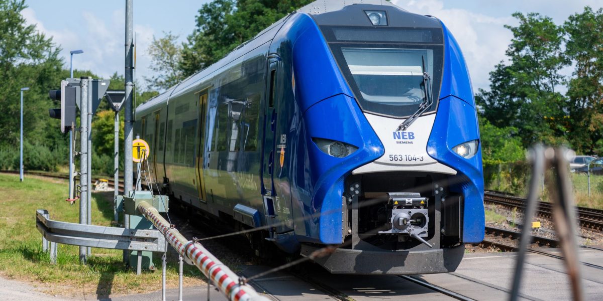 România, trenuri pe hidrogen: Cine a câștigat contractul și pe ce rute vor merge?