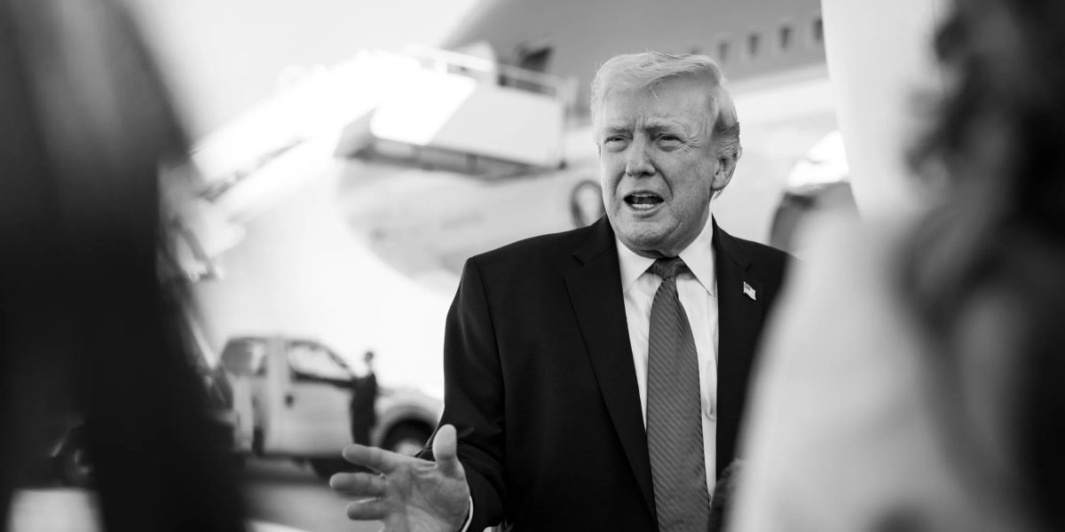 Trump, despre OZN-uri: Documente „interesante” ies la iveală