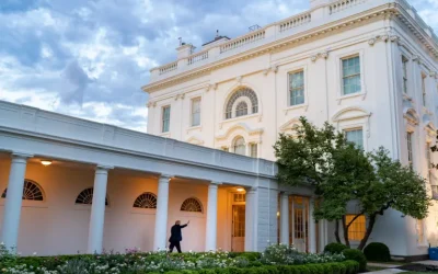 SUA: Donald Trump scapă de o lovitură. Instanța lasă lucrările la Casa Albă