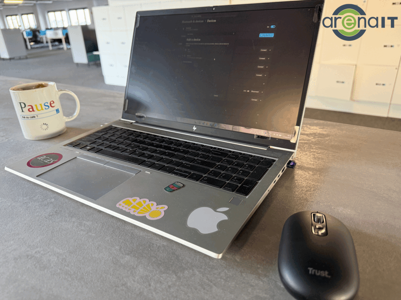 Un mouse wireless compact promite productivitate și portabilitate pentru utilizatorii exigenți Trust lansează în România modelul Seron 2, un mouse wireless conceput pentru a satisface nevoile utilizatorilor de laptopuri și desktopuri