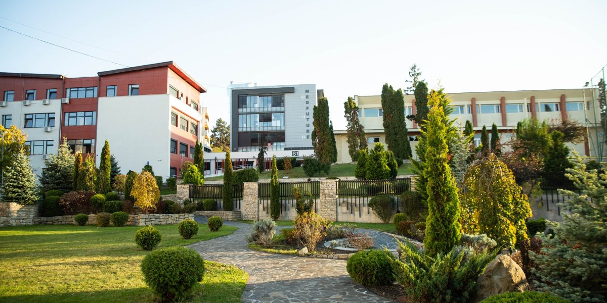 Universitatea X, locul 2 în România: Ce succes a reușit să obțină?