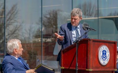 Umanistul și fizica cuantică, la un eveniment URI de Ziua Mondială