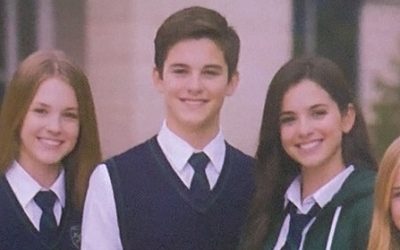 Școli: Companii secrete vor să sponsorizeze uniforme, dezvăluie inspectoarea generală