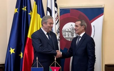 Dialog economic România-Iordania: Oportunități de afaceri discutate la București Președintele Camerei de Comerț și Industrie a Municipiului București (CCIB), Iuliu Stocklosa, a primit, la Palatul CCIB, vizita oficială a ambasadorului extraordinar și plenipotențiar al Regatului Hașemit al Iordaniei în România, Mutaz Abed Al-Rahman Taha Khasawneh