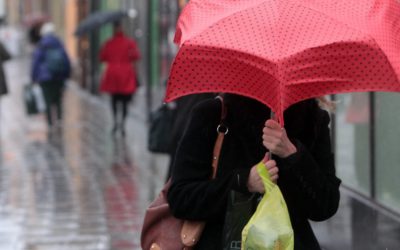 Vremea de iarnă vine de paște: Unde îngheață de-ți sparge bocancii în noaptea de înviere