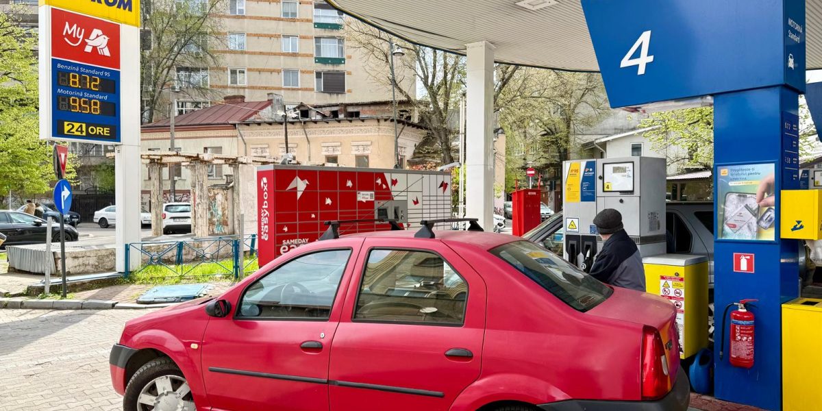 Motorina și benzina se ieftinesc la Petrom: Cât vei plăti pentru un plin?