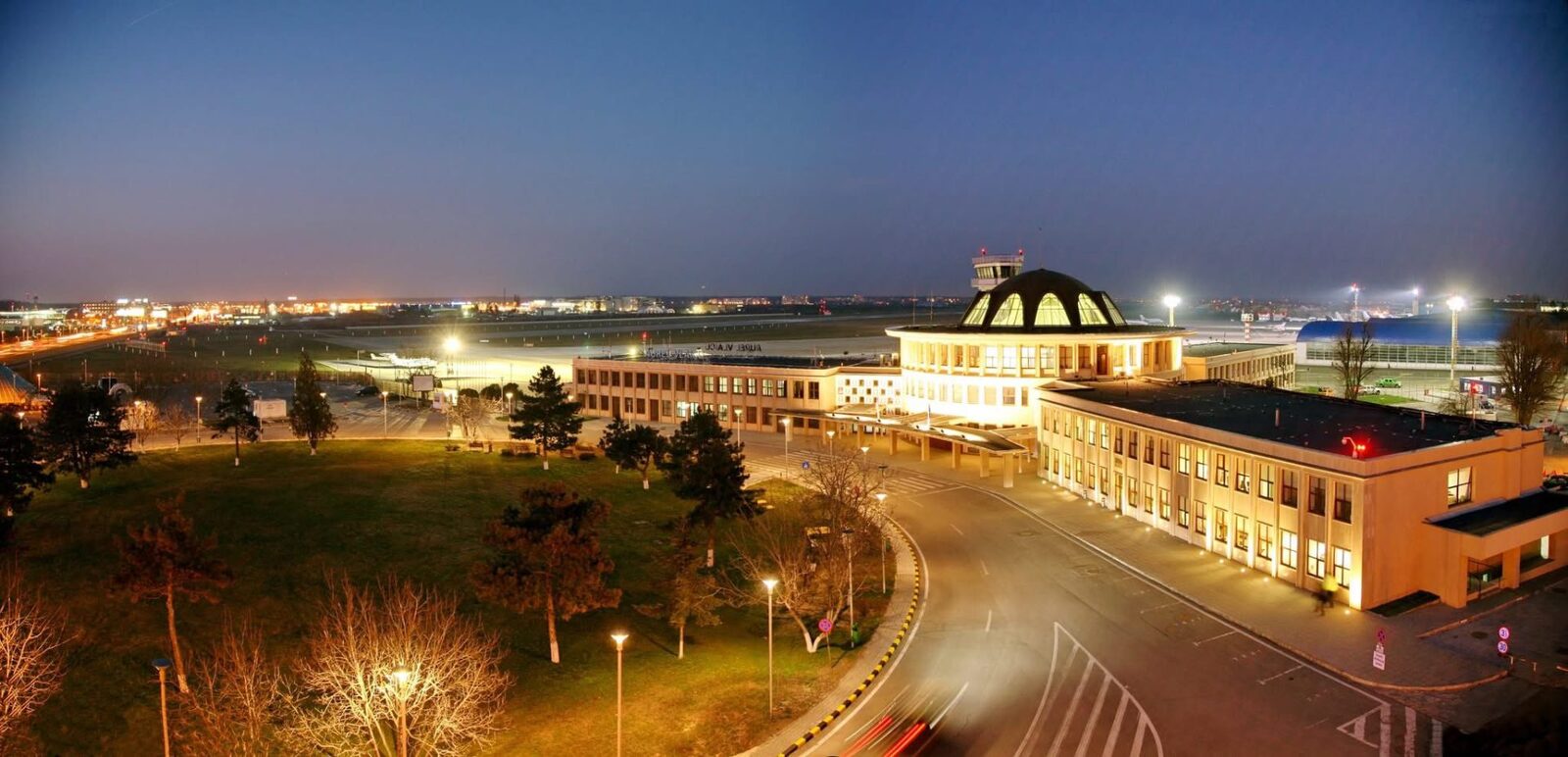 Trei oferte pentru modernizarea Aeroportului Băneasa: Contract de 7,43 milioane lei