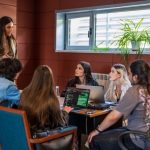 Reciclare anti-ghinion: Studenții din București, premiu pentru inovație