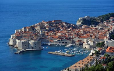 Compania aeriană introduce zboruri directe către Dubrovnik din București Zboruri directe către Dubrovnik, Croația, vor fi disponibile din București începând cu 1 iulie