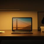 Xiaomi Mi LED Desk Lamp 1S: Cum Am Scăpat de Problemele de Acasă