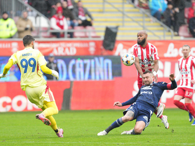 UTA – FC Botoșani, meci-test pe viu: Cine preia șefia în Liga 1?