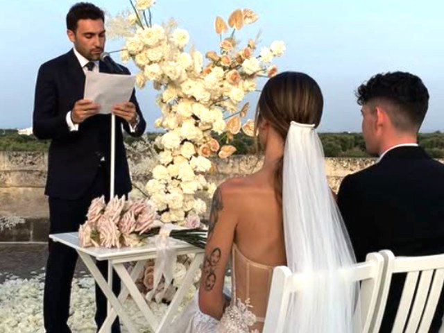 Alessandro Bastoni, sfătuit să părăsească Italia după valul de critici Fundașul italian Alessandro Bastoni, elevul lui Cristi Chivu de la Inter Milano, se confruntă cu o perioadă dificilă după ratarea calificării Italiei la Cupa Mondială