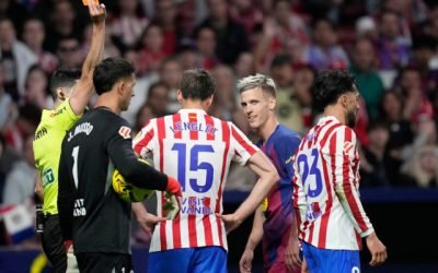Arbitraj controversat în Atletico Madrid – Barcelona: Deciziile lui Iturralde Gonzalez Incidentele din meciul dintre Atletico Madrid și Barcelona au fost analizate de fostul arbitru Iturralde Gonzalez, care a oferit o perspectivă clară asupra celor două momente cheie ale partidei