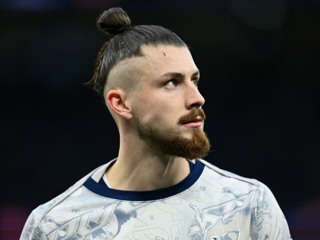 Drăgușin, VEDETA momentului: 15.000.000€ pentru fundașul român! Cine-l vrea