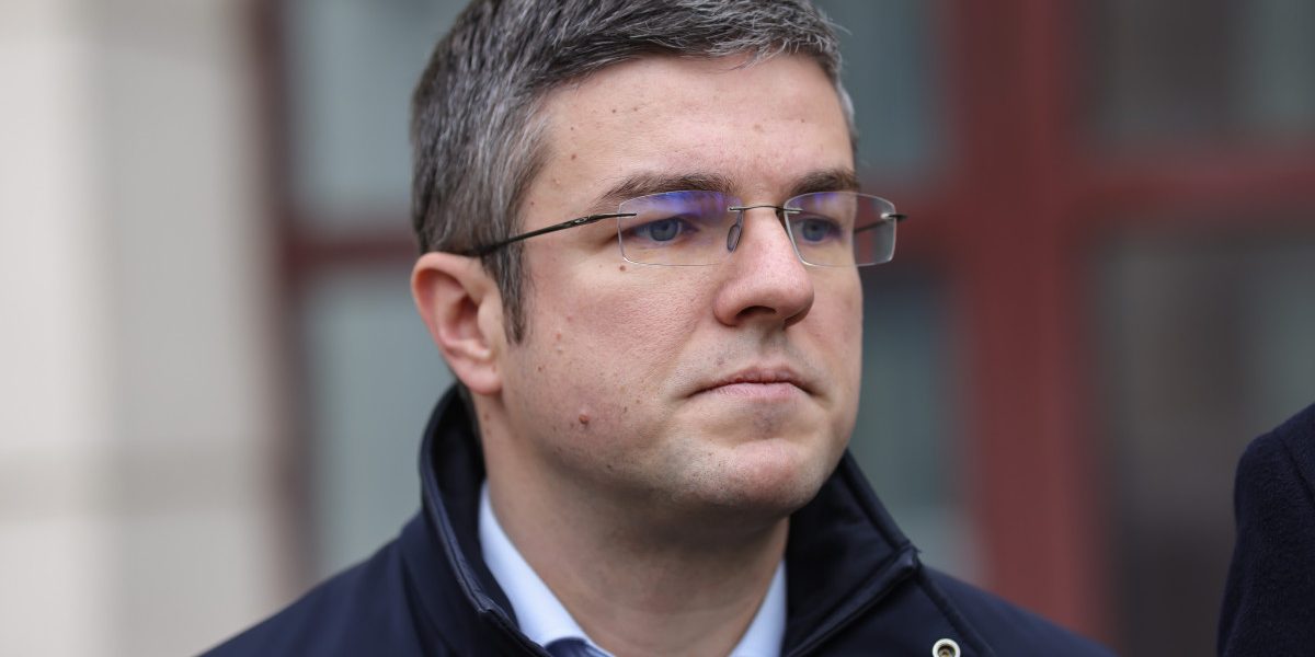 Imobil ocupat ilegal 18 ani: Ministrul Economiei anunță recuperarea