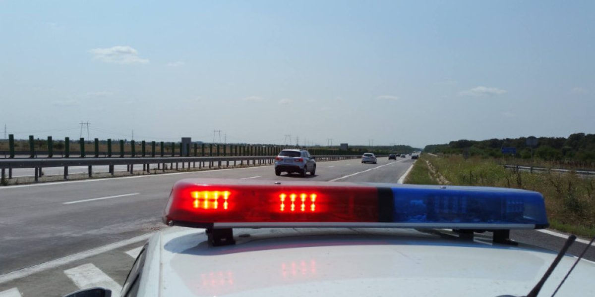 Șofer, VITEZĂ RECORD pe A1: 224 km/h! Ce amendă și-a luat, și cât a rămas fără permis