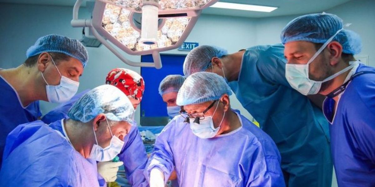 Tânăr salvat de la moarte: Tratament MIRACULOS pentru boala de ficat