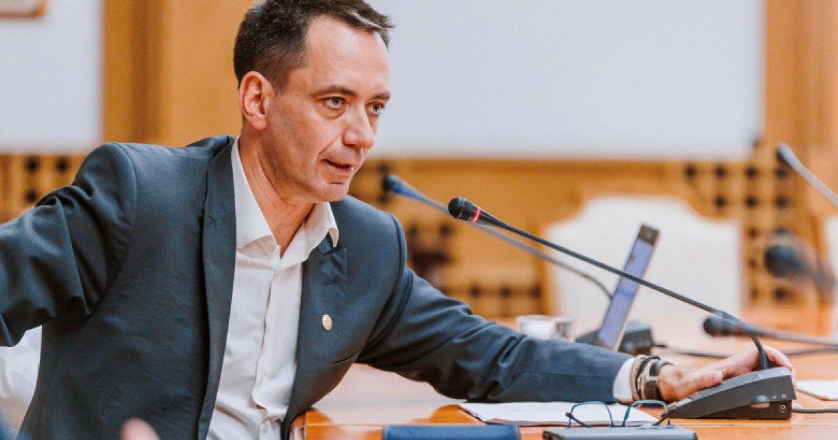 UDMR vrea Guvern „pe aceeași formulă”, cu Bolojan premier. Csoma: Fără criză!