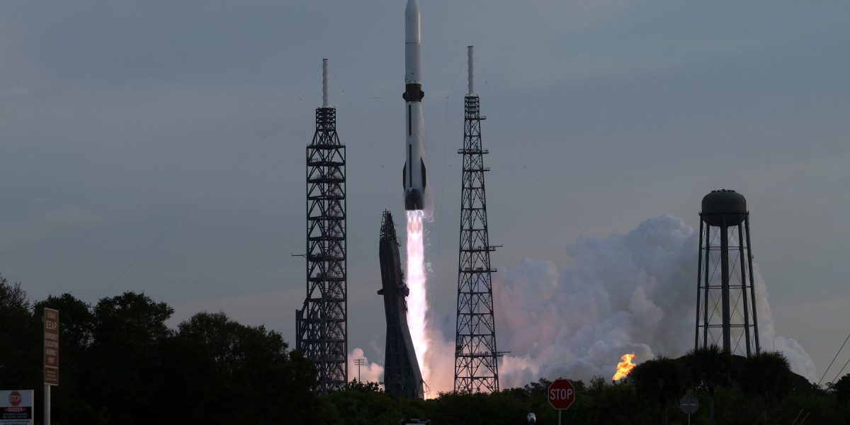 Blue Origin: Lansare istorică cu rachetă reutilizabilă