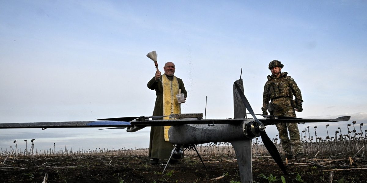 Ucraina, atacată de Rusia: 469 de încălcări ale armistițiului de Paște