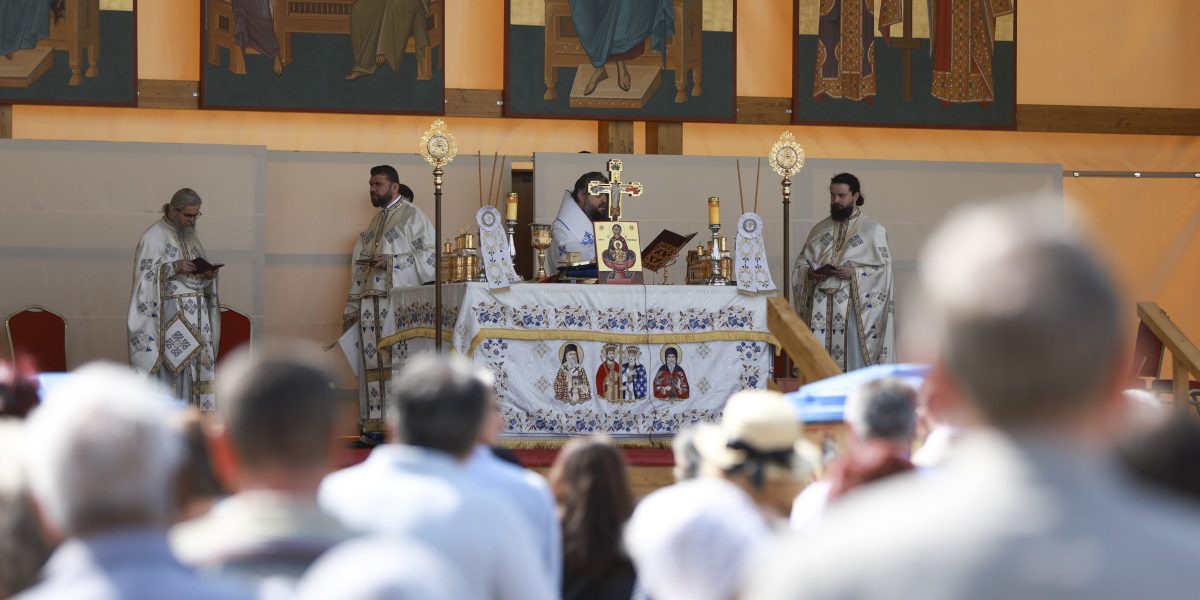 Izvorul Tămăduirii 2026: Ce nu ai voie să faci în Vinerea Luminată