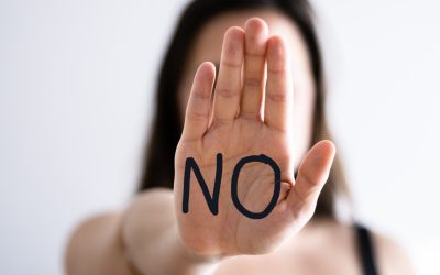 Hărțuirea sexuală, pedepsită și în afara muncii: CES dă undă verde legii