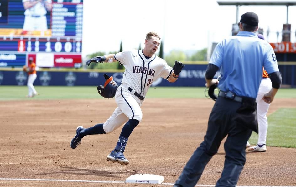 Didawick, erou pentru Virginia: Victorie zdrobitoare în fața lui Clemson