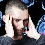 Neurolog: Simptomul subtil nocturn care prevestește AVC