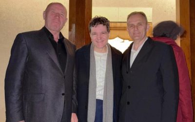 Nicușor Dan, vizită-șoc de Paște la mănăstirea PSD din Cornu