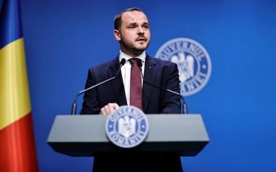 Ministerul Sănătății refuză plata a 550 de milioane de euro către Pfizer, într-un litigiu referitor la dozele de vaccin anti-COVID-19 București – Ministerul Sănătății a anunțat, într-o conferință de presă susținută la sediul instituției, că nu va achita suma de 550 de milioane de euro către compania farmaceutică Pfizer