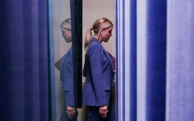 Departamentul de Justiție sub conducerea lui Pam Bondi a lăsat în urmă o moștenire controversată, caracterizată de subordonarea politică față de fostul președinte Donald Trump și de gestionarea deficitară a dosarelor sensibile