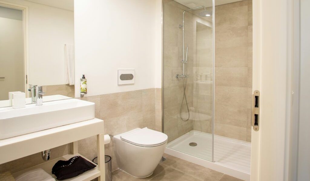 Baia ta, focar de infecție? 9 locuri uitate și pline de mizerie