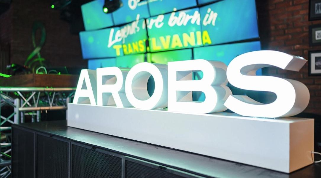 AROBS Transilvania Software finalizează fuziunea prin absorbție a cinci companii, consolidând operațiunile și eficientizând activitatea Compania de tehnologie AROBS Transilvania Software (BVB: AROBS), listată la Bursa de Valori București, a anunțat finalizarea fuziunii prin absorbție a companiilor AROBS Development & Engineering, Berg Computers, Nordlogic Software, Infobest România și Centrul de Soft GPS