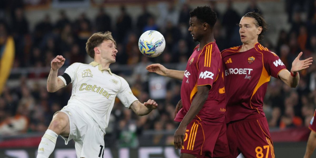 Gest de senzație în Italia: Mircea Lucescu, omagiat la AS Roma – Pisa