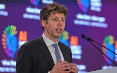Atac cu Molotov la locuința lui Sam Altman, șeful OpenAI: Poarta, incendiată de un tânăr