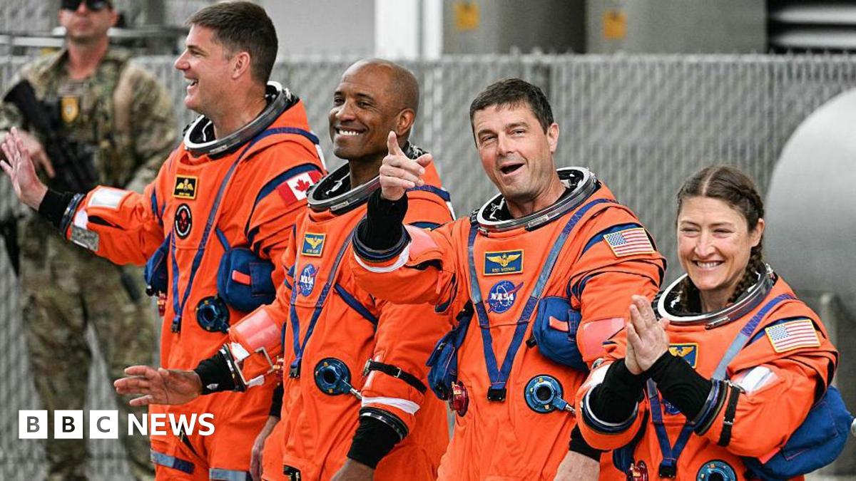 Astronauții au intrat în capsula „Integrity”: Un pas important spre Lună Astronauții se pregătesc pentru o misiune istorică
