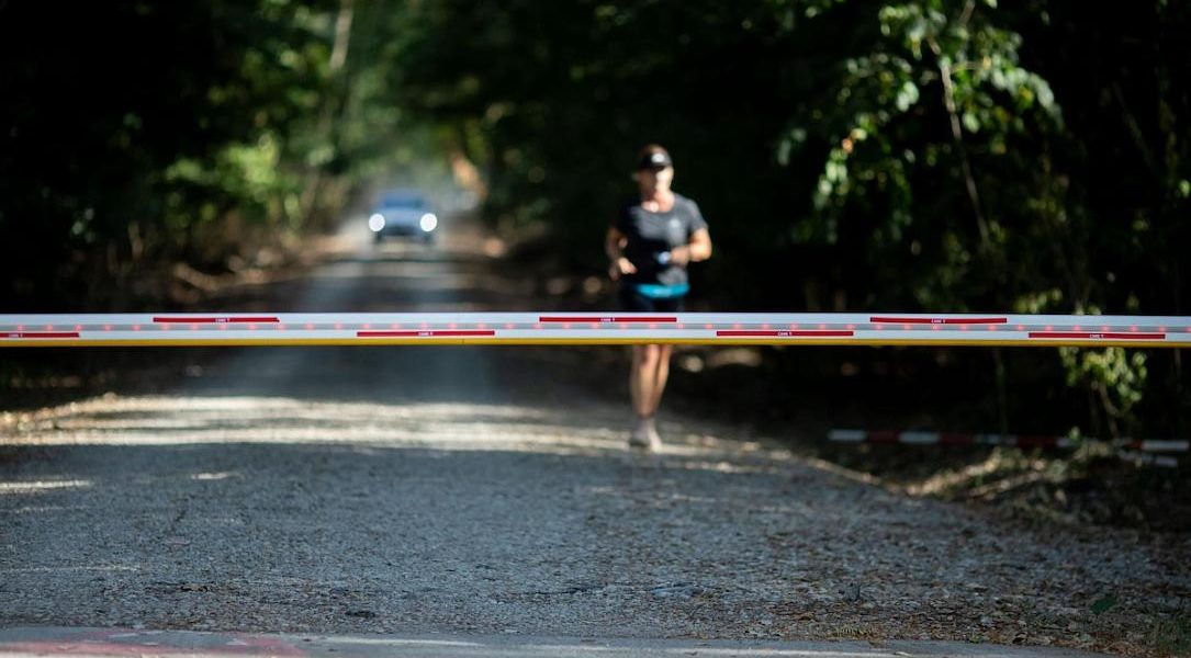 Romsilva închide drumul prin Pădurea Băneasa: Blocajul bucureștenilor