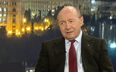 Avertismentul lui TRAIAN Băsescu despre un eventual război cu Iran Războiul din Iran evoluează neașteptat, în pofida declarațiilor din STATELE UNITE ale AMERICII, care susțin că au distrus o mare parte din capacitatea militară a statului din Orientul Mijlociu